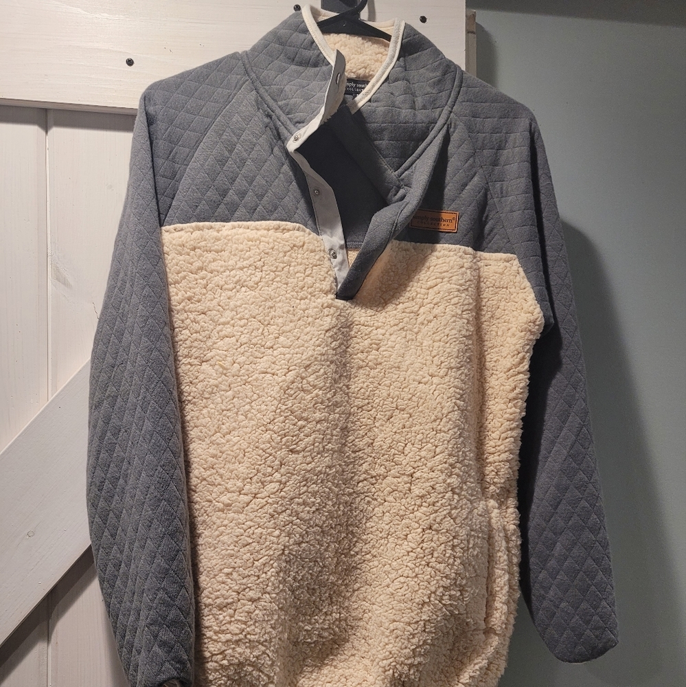 Simply Southern Fleece/Quilted Pullover